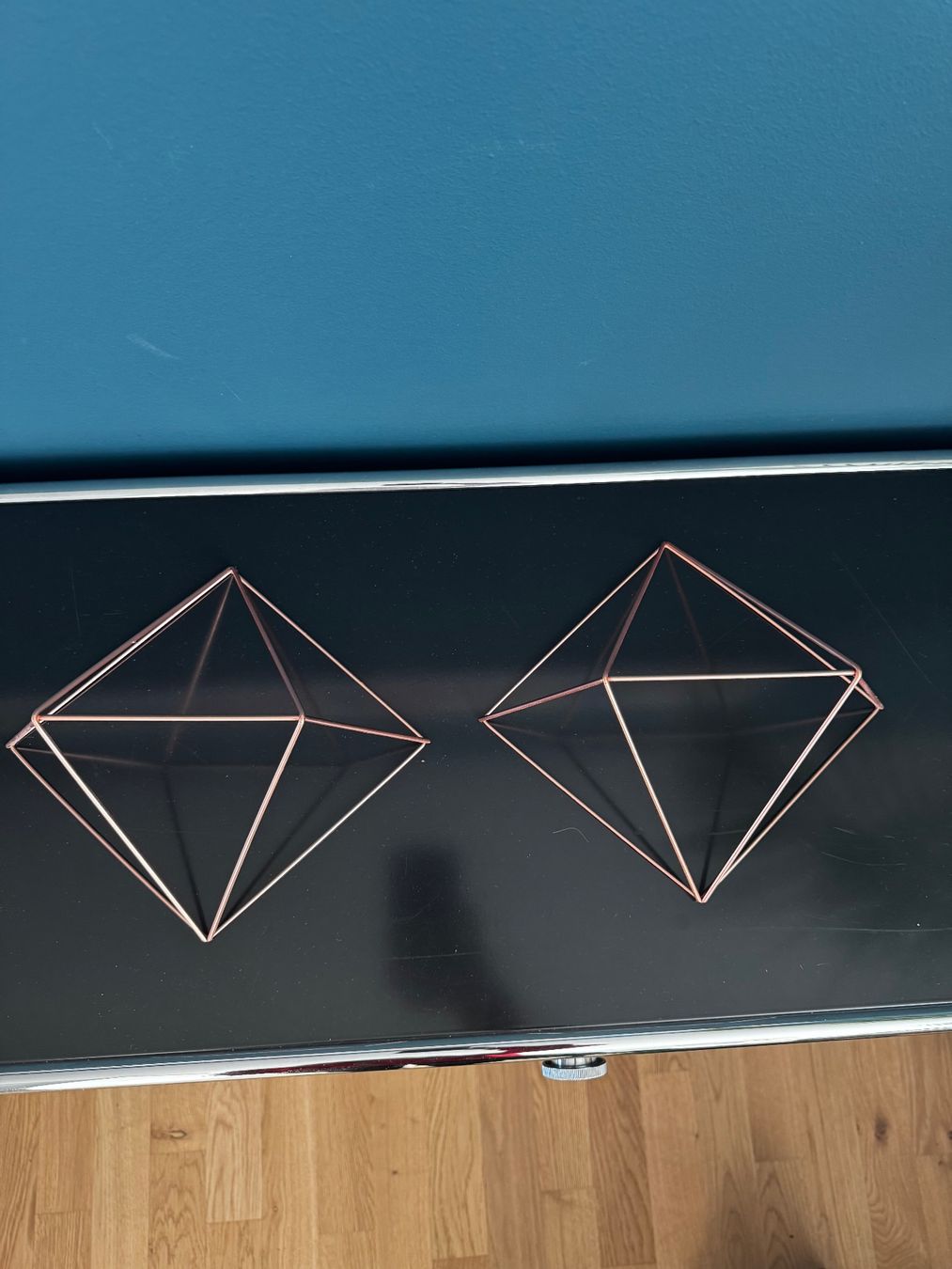 Tutte le decorazioni: Diamanten Wanddeko aus Draht – Usato da Luzern venduto da bettinabuyingthings 2