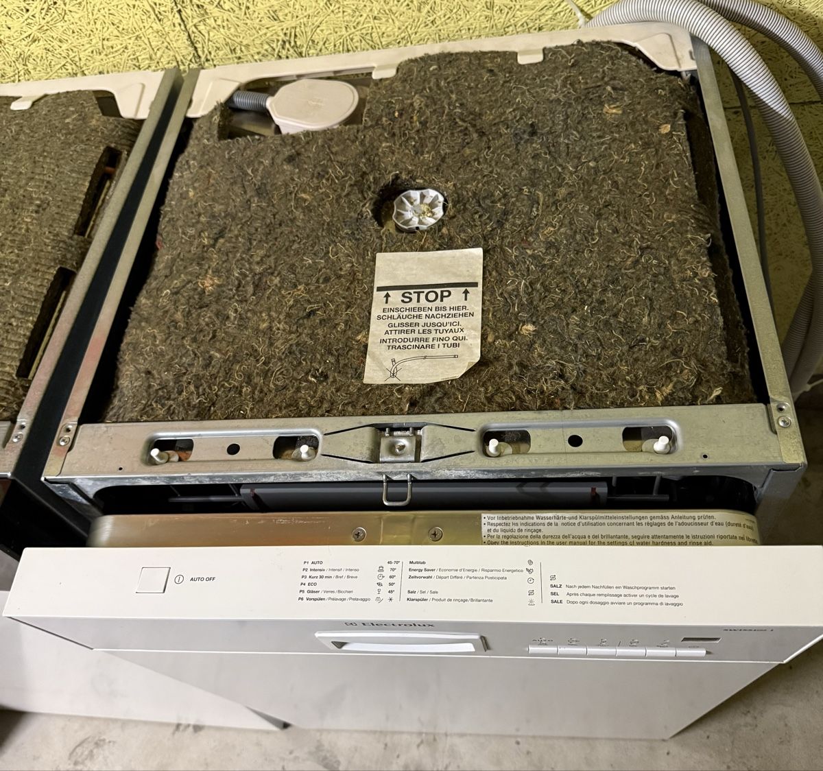 Electrolux Lavastoviglie: Electrolux Geschirrspüler 55Cm A+++ CH Norm – Usato da Kilchberg ZH venduto da Rei_9 7
