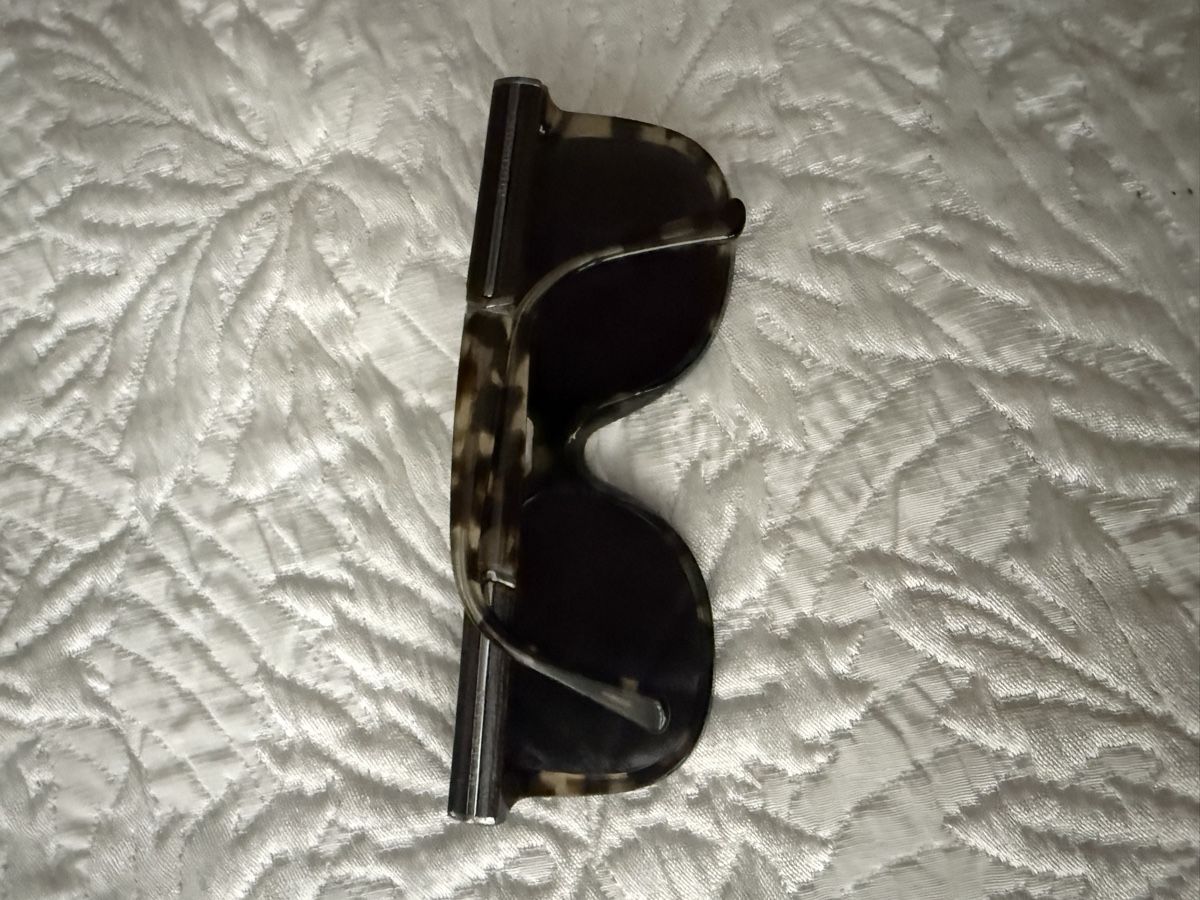 Burberry Brillen & Gläser: Burberry Flat Top Sonnenbrille  – Gebraucht aus Sarnen von Sla_ta 1