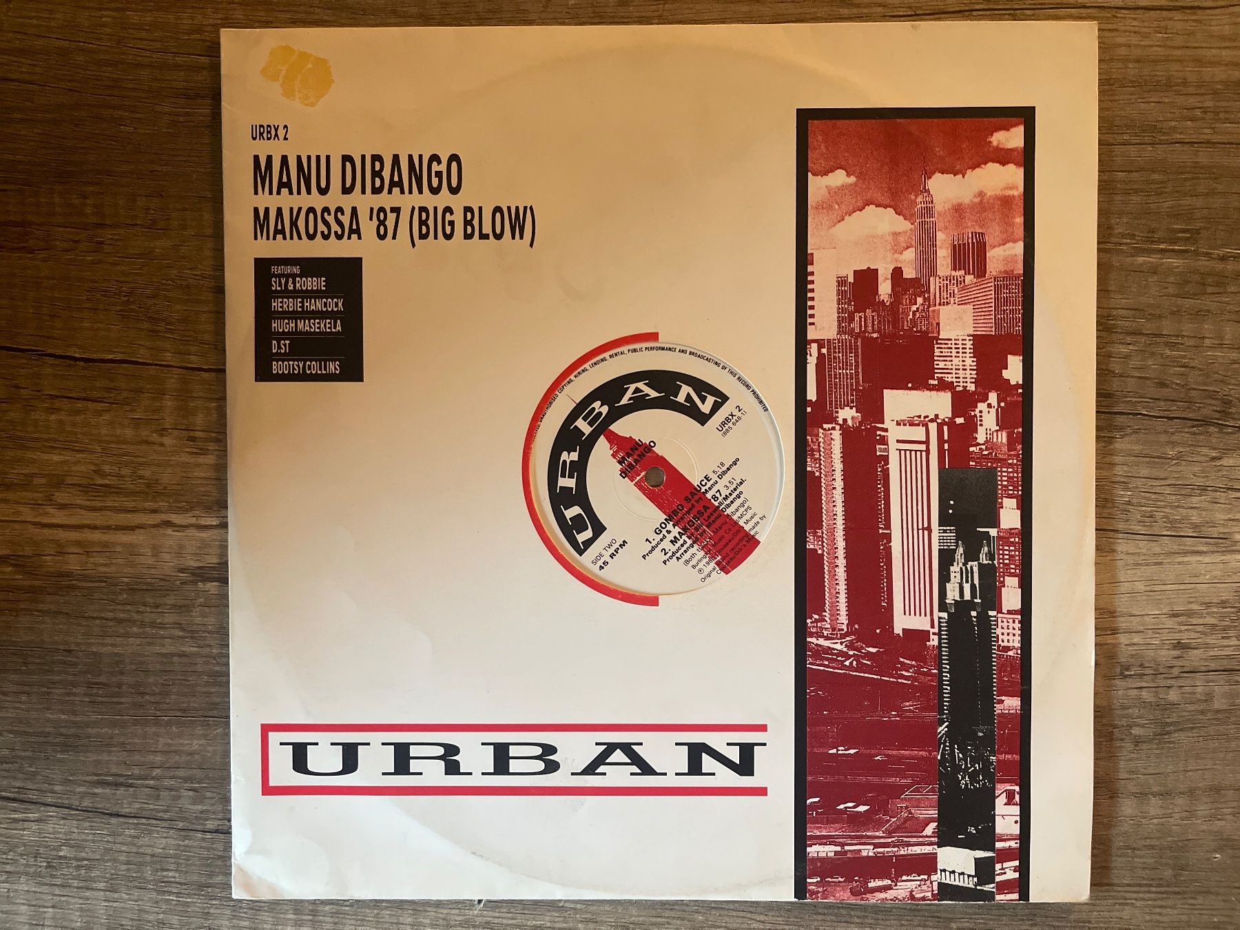 Dischi in vinile: A659/Manu Dibango Makossa '87 – Usato da Frutigen venduto da Philippe_jsp
