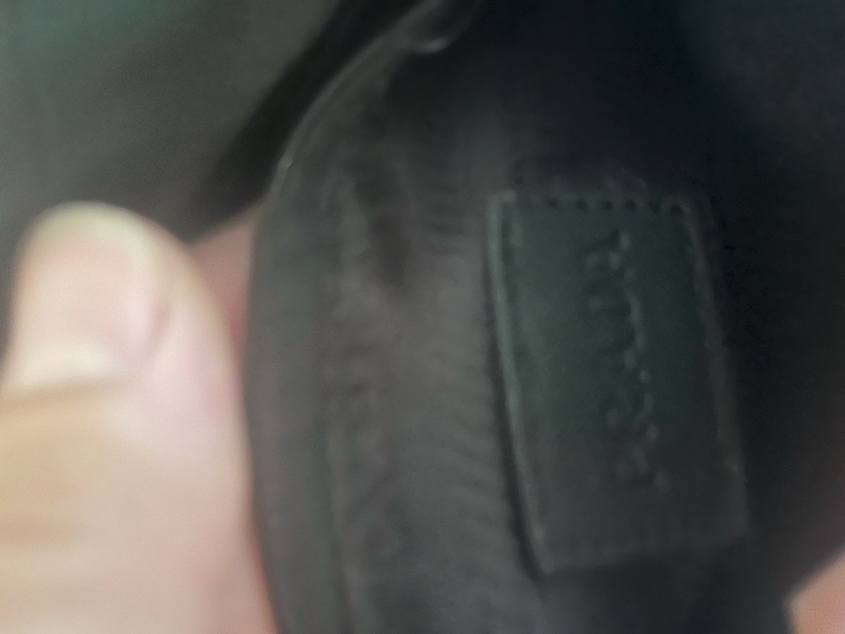 Prada Borse: Prada Tasche  – Usato da Brugg AG venduto da Ljubinka0410 4