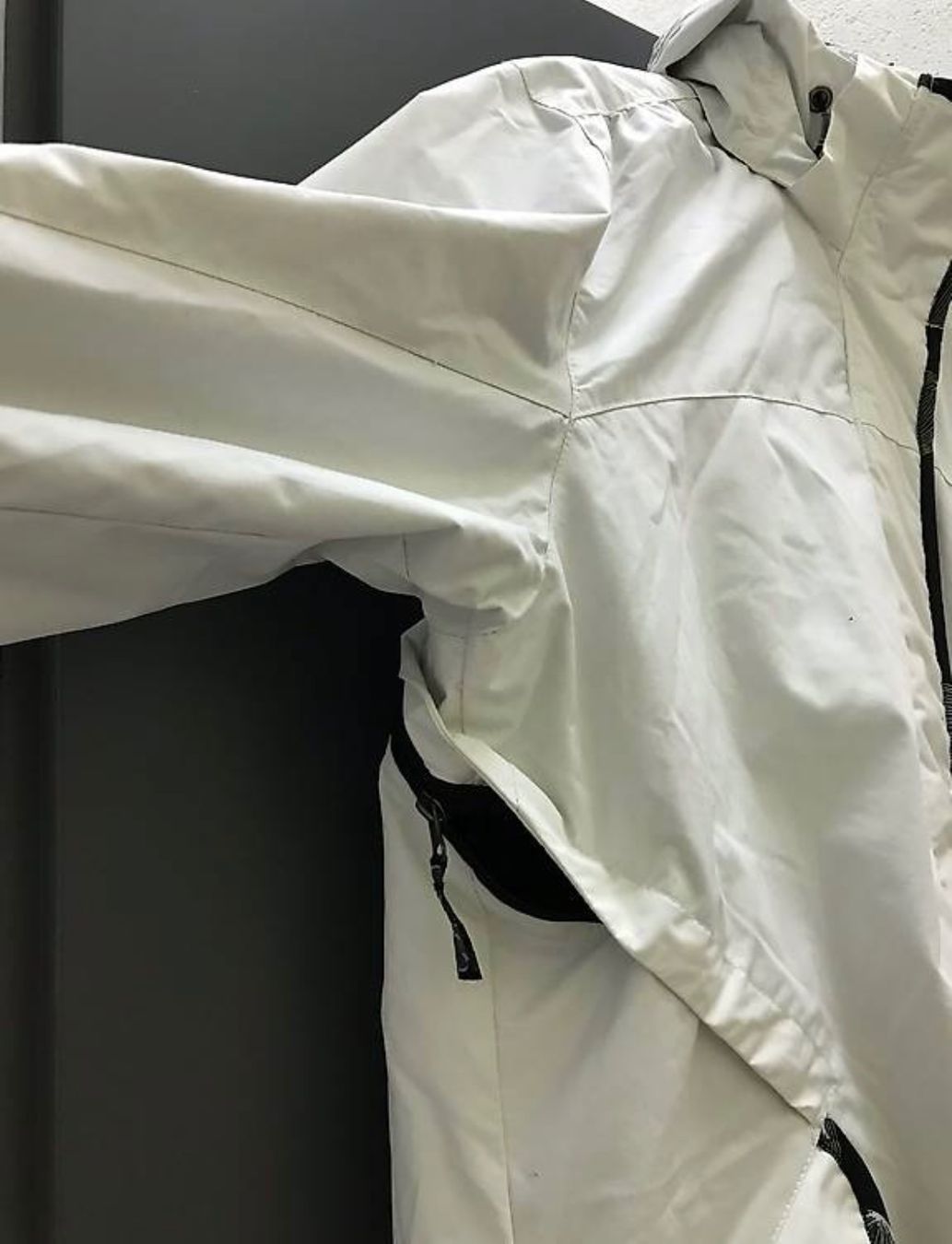 Jacken: Ski-Jacke Gr.44 – Gebraucht aus Basel von tif_m2h6 3