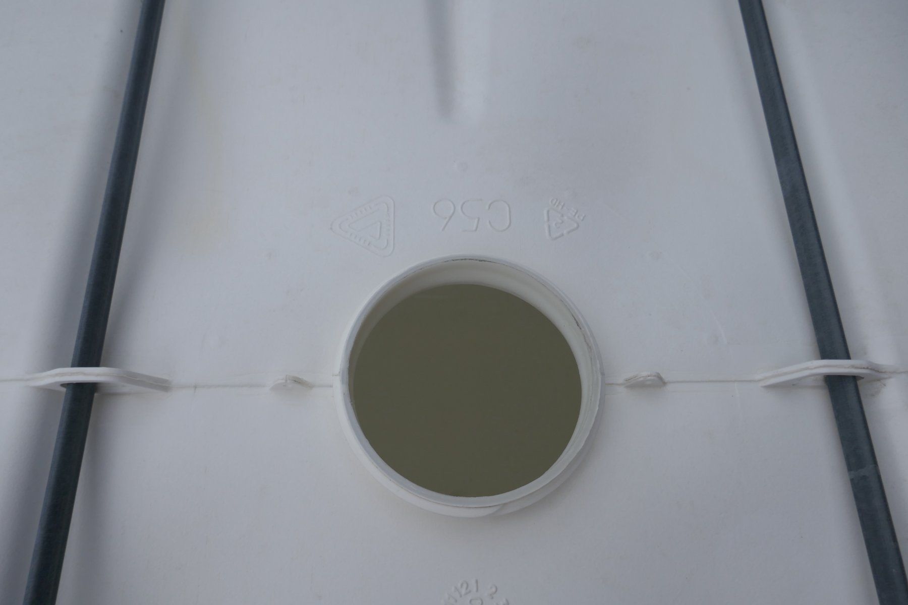 Abbeveratoi e trogoli: IBC-Tank, Wassertank, 1000 Liter – Usato da Port venduto da uzuku 6