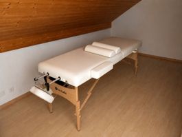 Massageliege 