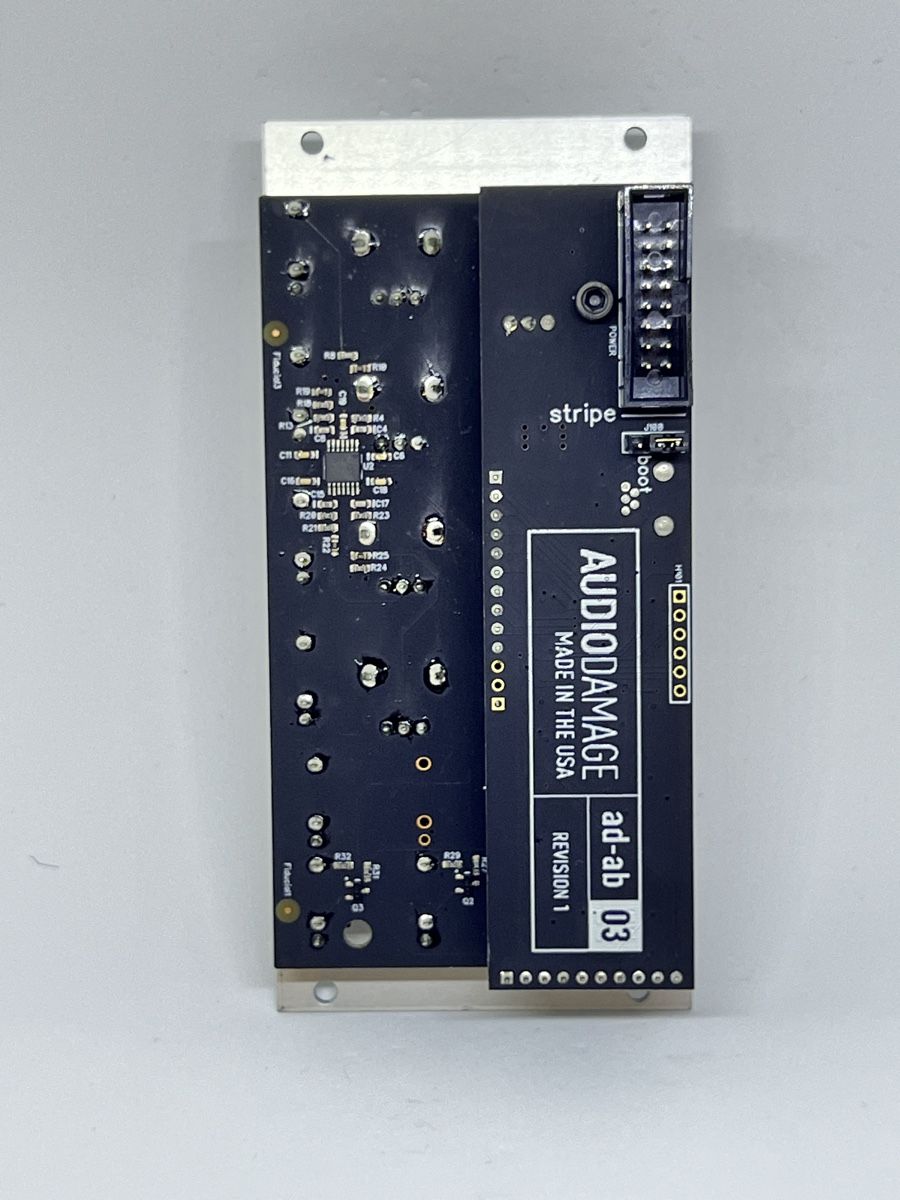 Strumenti musicali: Audio Damage ADM12 Neuron (Eurorack Modular) – Usato da Teufen AR venduto da Fabe 2