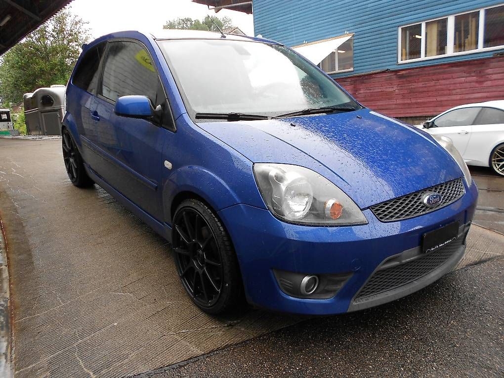 Automobili: Ford Fiesta ST 150 – Usato da Wolfhausen venduto da garagefrei
