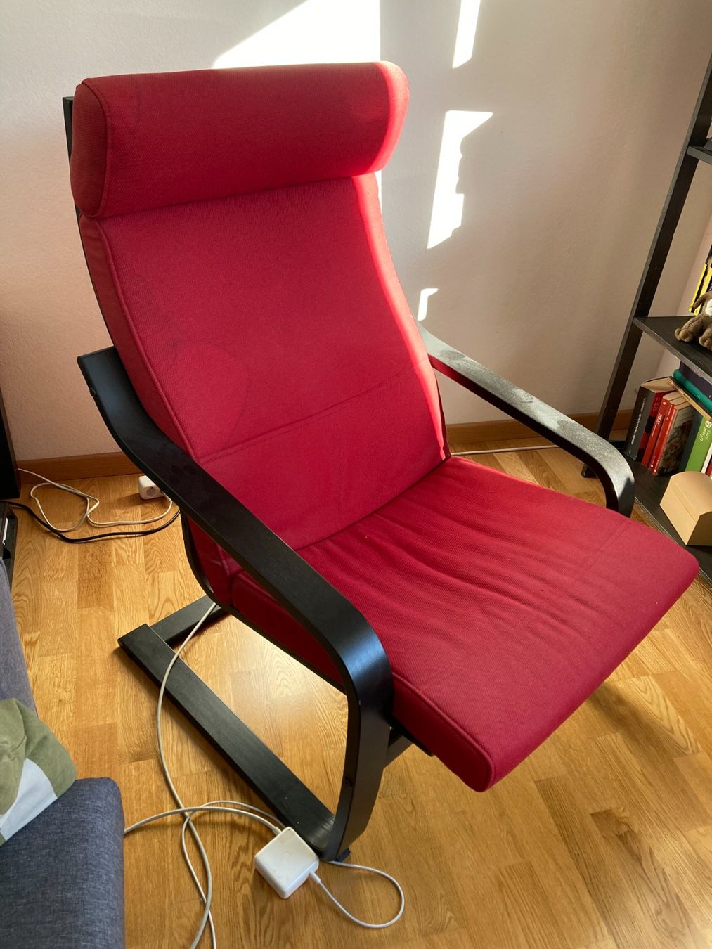 Ikea Poltrone: Ikea-Sessel rot – Usato da Zürich venduto da megafelic 1