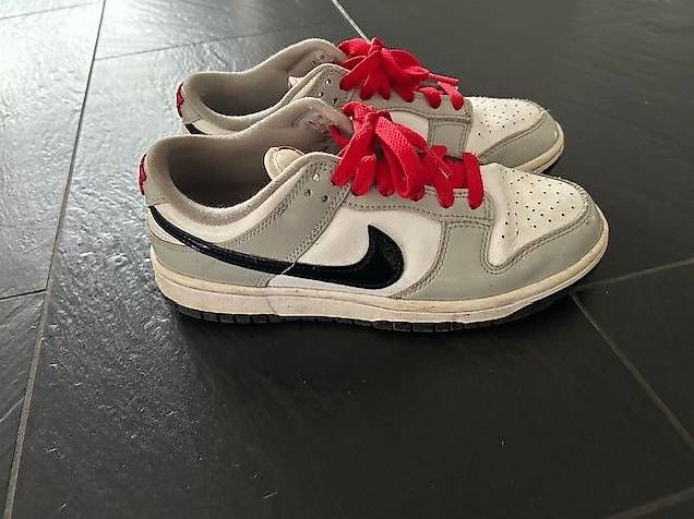 Nike Scarpe da uomo: Nike Dunke Low Grösse 7.5/38.5 – Usato da Marbach SG venduto da Sonni81