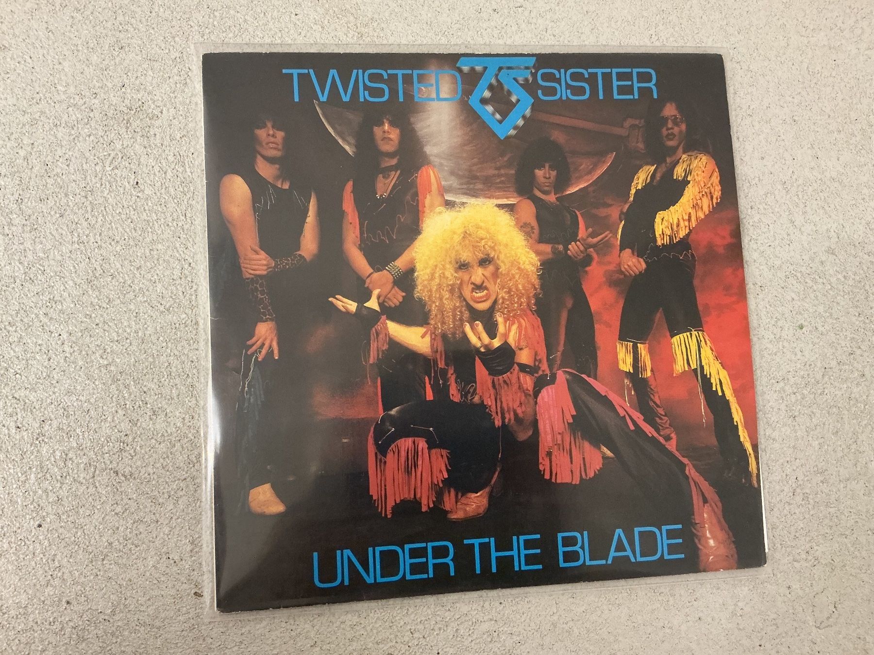 Dischi in vinile: Twisted Sister LP - Under The Blade – Usato da Winterthur venduto da Tumko-Vinyl
