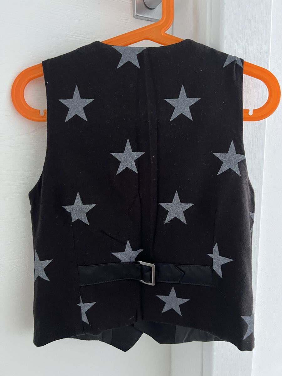 Altro abbigliamento per bambino: Gilet star – Nuovo (secondo la descrizione) da Riva San Vitale venduto da anouky01