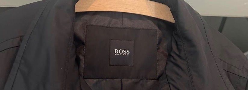 Hugo Boss Mäntel: Hugo Boss Mantel – Gebraucht aus Brüttisellen von St.Zach 1