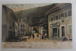 Alte Ansichtskarte Vallorbe Place de la Liberté mit Stempel