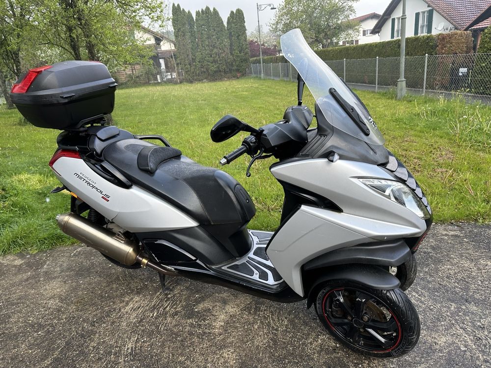 Elegantes Peugeot Metropolis 400 Gebraucht Kaufen Bild