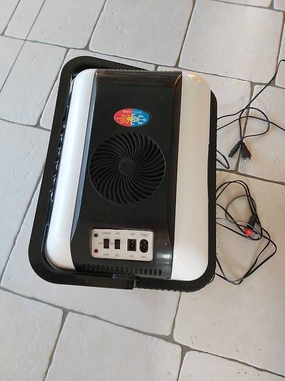 Réfrigérateurs et refroidissement: Kramp Kühl.- oder Heizbox 12 V oder 230V – D'occasion à Stalden (Sarnen) par chr_s5xx 2