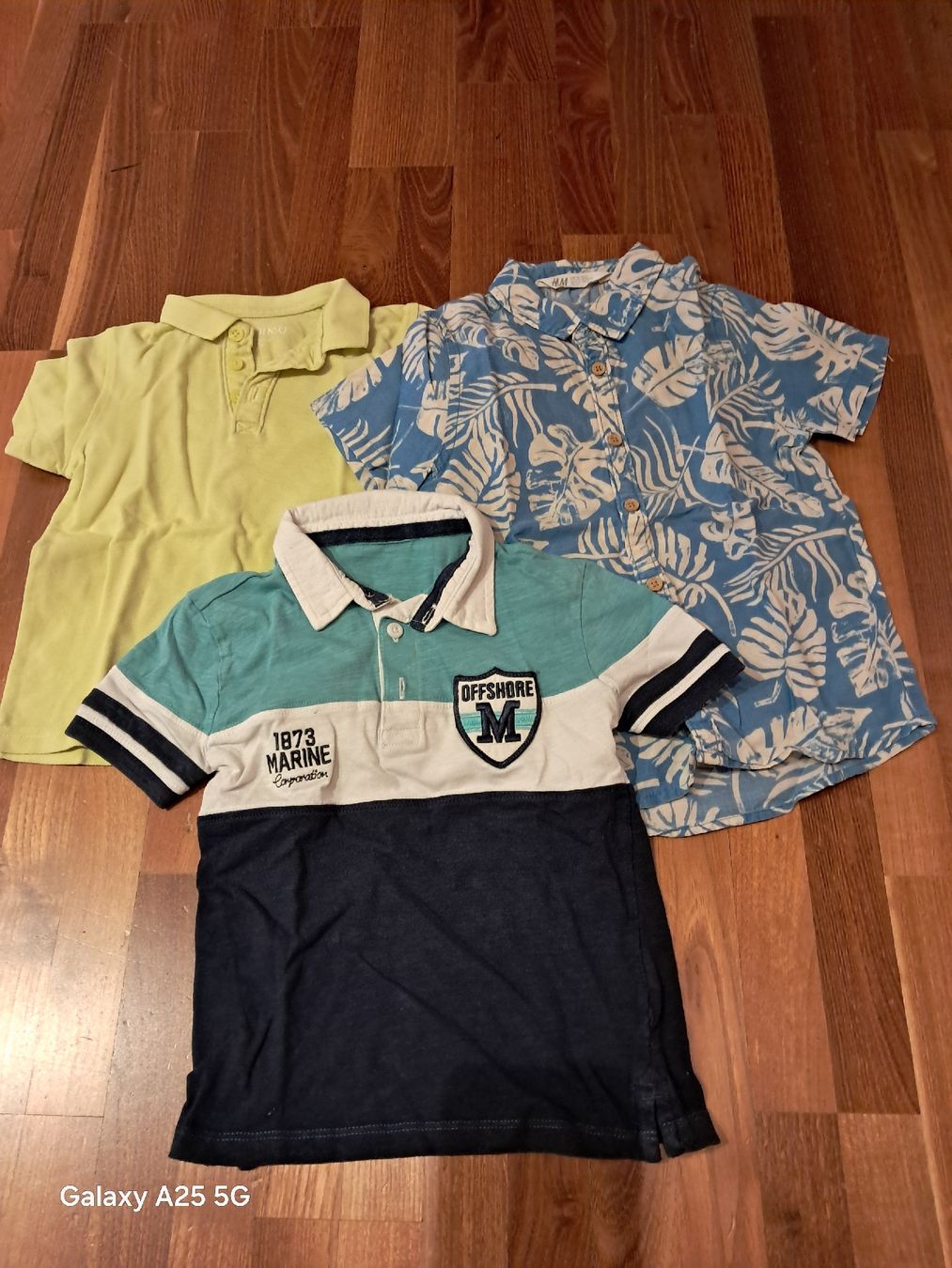 Camicie, T-shirt & Polo: Lot de 3 polos garçon taille 104 – Usato da Ferpicloz venduto da Clicli014