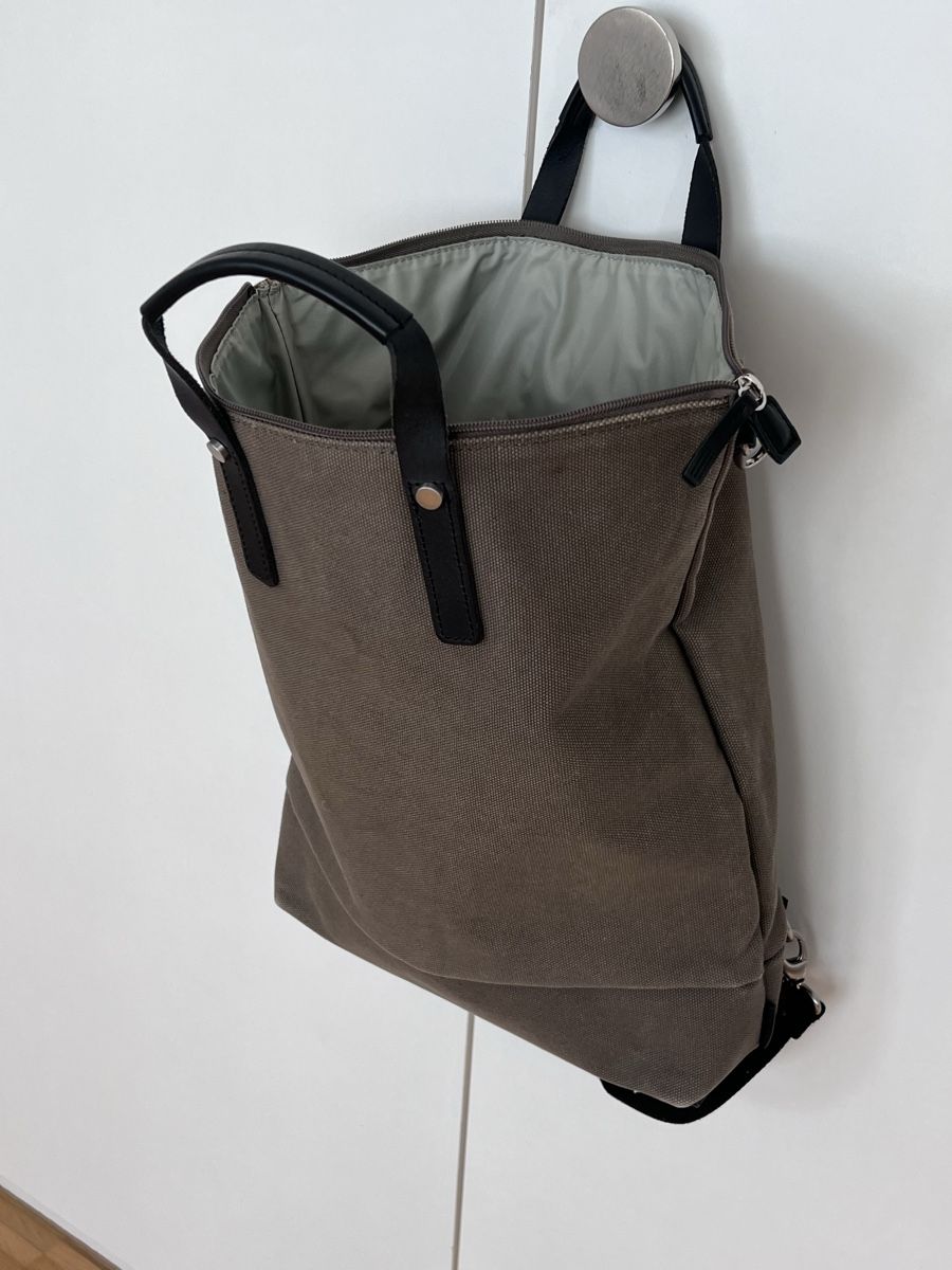 Sacs femmes: Rucksack Damen Tasche – D'occasion à Dübendorf par Charlie03 3