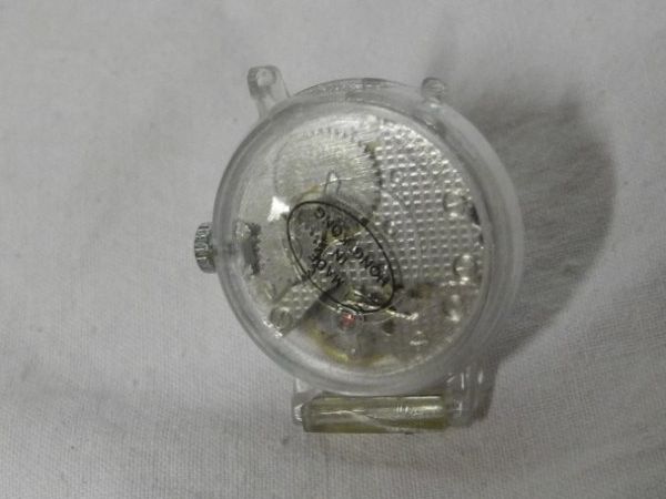 Volkswagen Modellini d'auto: VW KÄFER UHR  MONTRE COCCINELLE – Usato da Gurtnellen venduto da Murmeli99 2