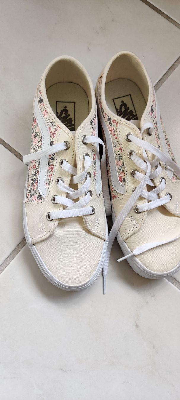Scarpe da donna: Vans Schuhe (40) – Nuovo (secondo la descrizione) da Riehen venduto da Jeronimo8 1