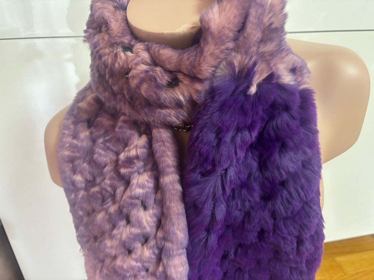 Etro Foulard & Sciarpe: Etro Milano Pelz Schal – Usato da Winterthur venduto da san_wd8j 1