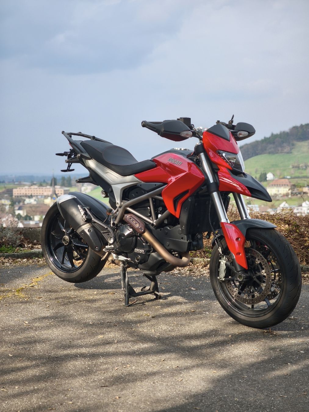 Ducati Strada: Ducati Hyperstrada/Hypermotard 821 – Usato da Winterthur venduto da laurinator 1