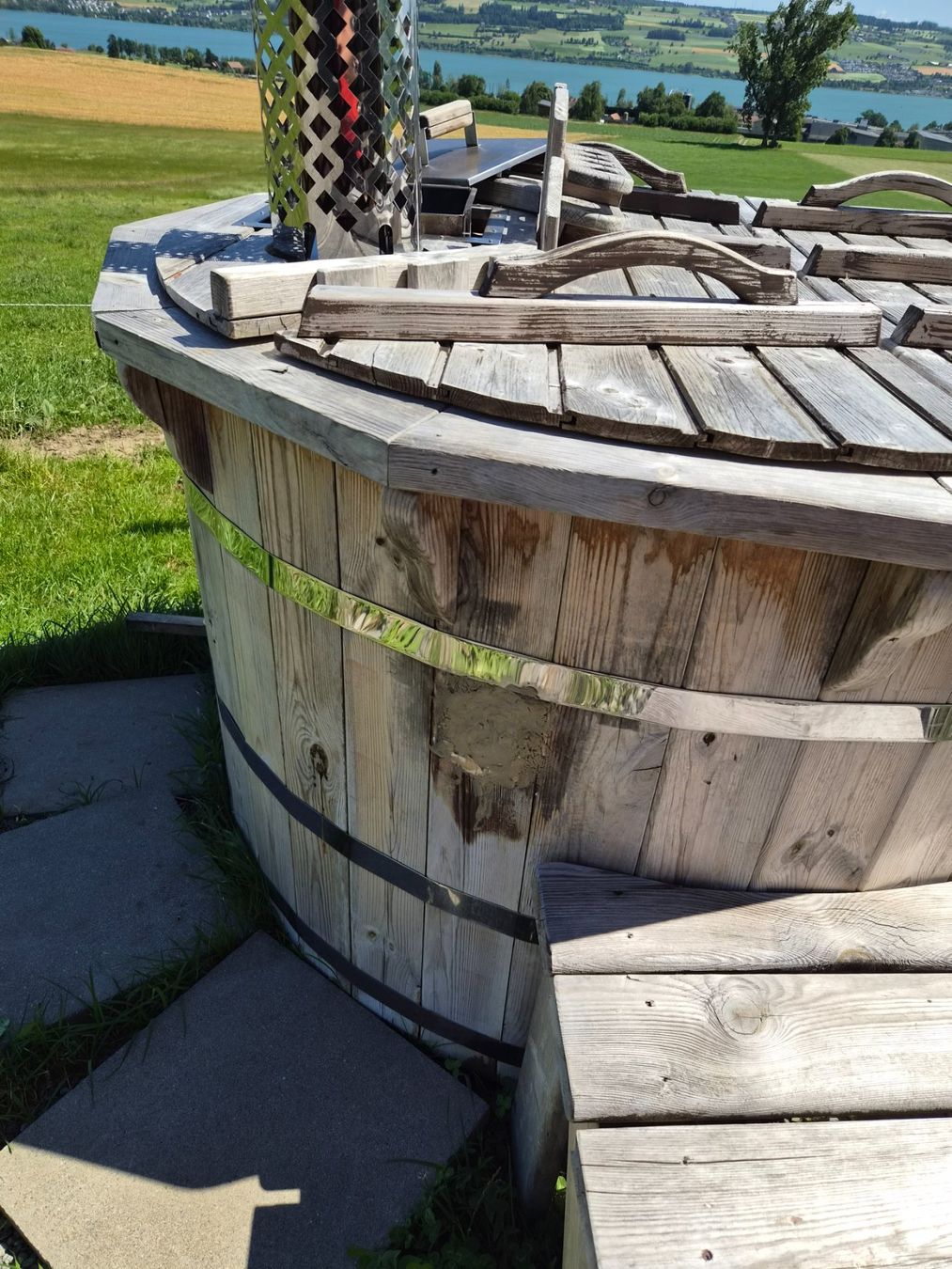 Whirlpool: Hotpot – Usato da Nottwil venduto da TB28 3