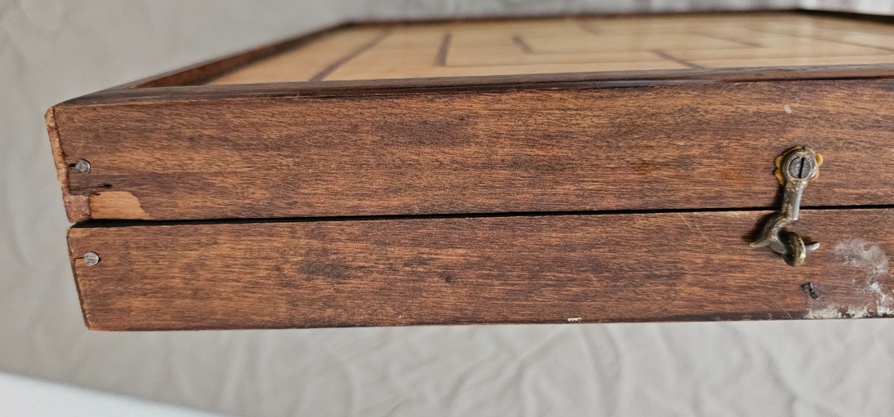 Giochi: Antikes Schachbrett Holz Pintoy & Backgammon / Mühle – Usato da Pfäffikon ZH venduto da eric0113 7