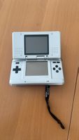 Console de jeux Nintendo DS argent, état correct