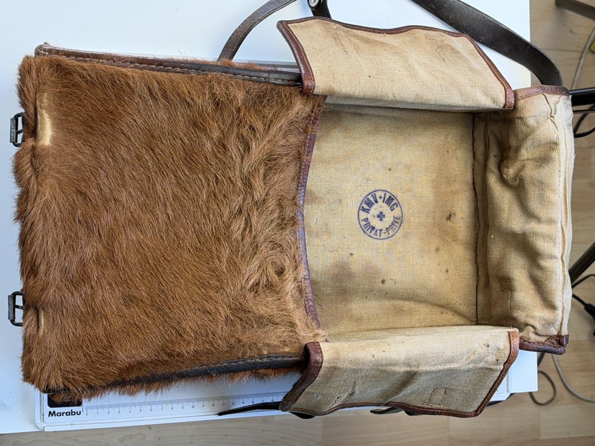 Rucksäcke: Schweizer Armee Tornister Affe Fellrucksack(L2.2) – Gebraucht aus Neuenhof von SchnaeppliAllerlei 3