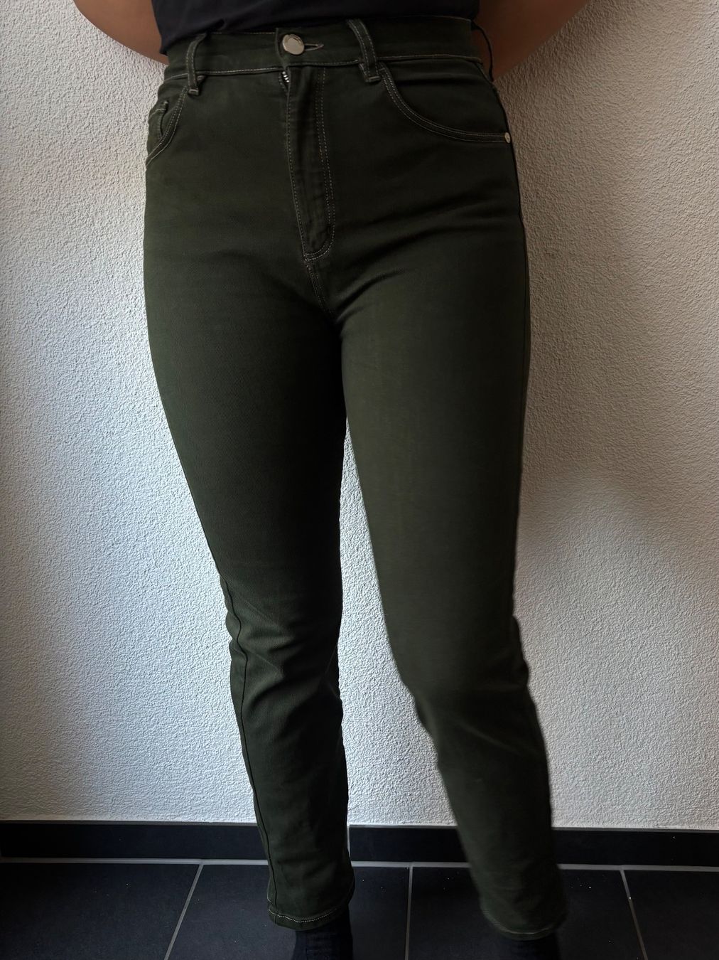 Massimo Dutti Jeans: Massimo Jeans S / 36 Grün – Gebraucht aus Zürich von jas_5mwh 2