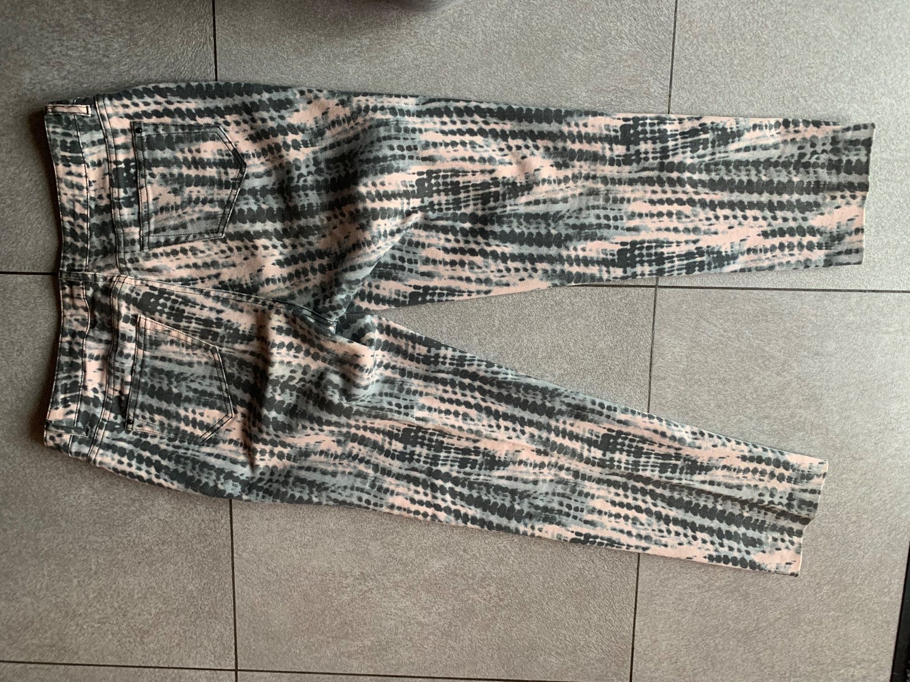 Jeans: Jeans MANDARIN  gr.42 – Usato da Arbedo venduto da nadia1973 2