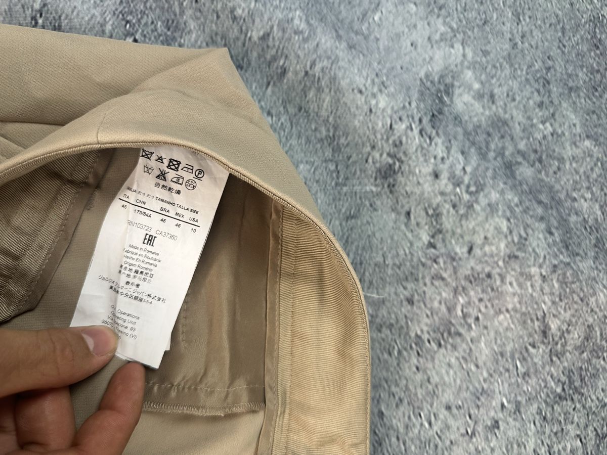 Armani Pantaloni: Hosen Armani Collezioni beige – Usato da Luzern venduto da kim221080 3