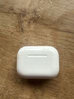 Apple AirPods Pro 3 Ladecase Neu