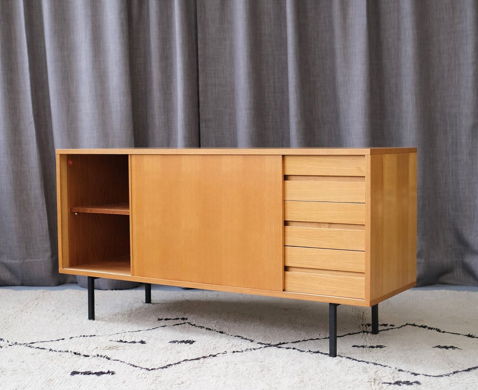 Cassettiere: Sideboard Helmut Magg, Deutsche Werkstätten 1960,s – Usato da Bern venduto da Zmodern_VIN 3