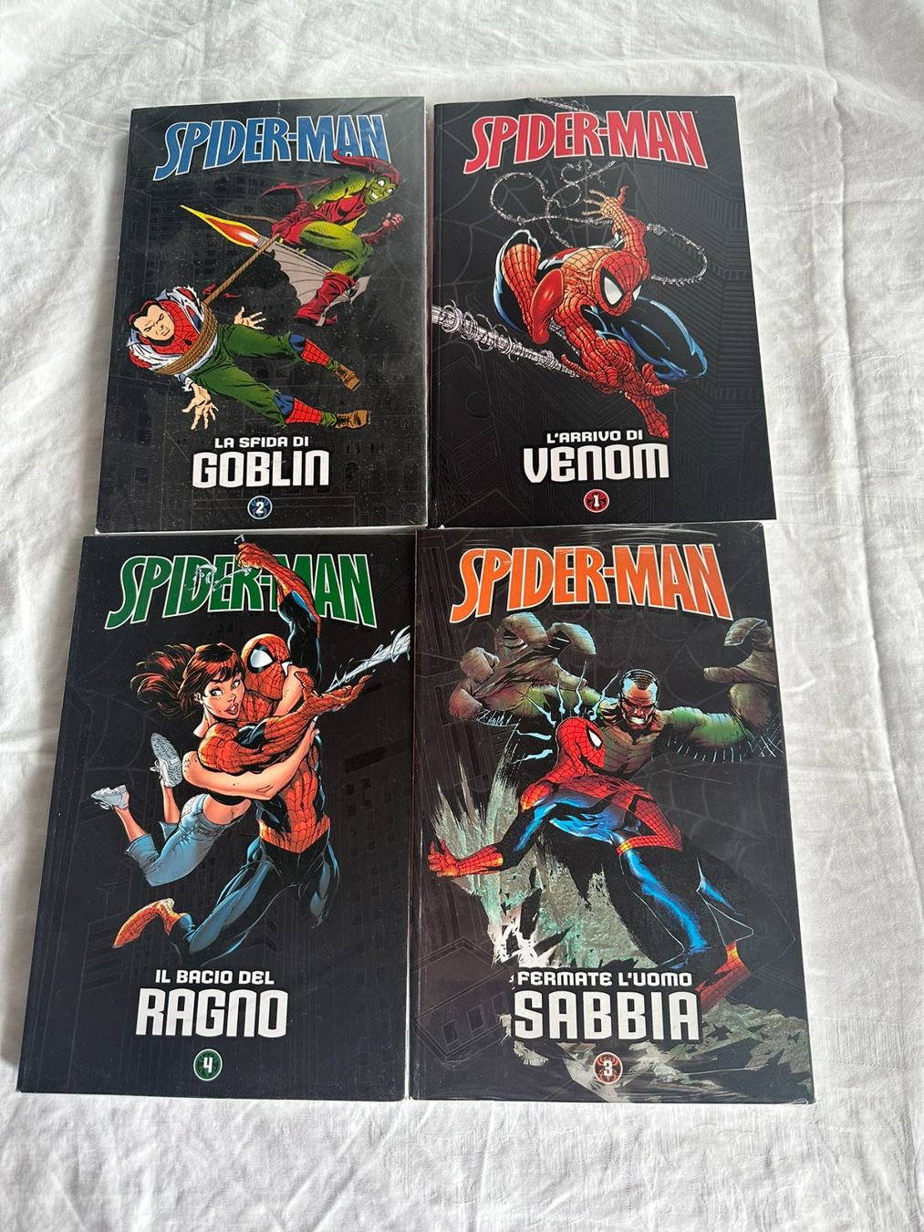 Fumetti: SPIDER-MAN Comics (italienisch) 26 Stk. – Nuovo (secondo la descrizione) da Pfäffikon SZ venduto da elfenhaar