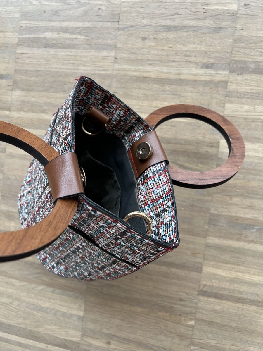 Borse da donna: Tasche  – Nuovo (secondo la descrizione) da Dübendorf venduto da kat_yx9r 2