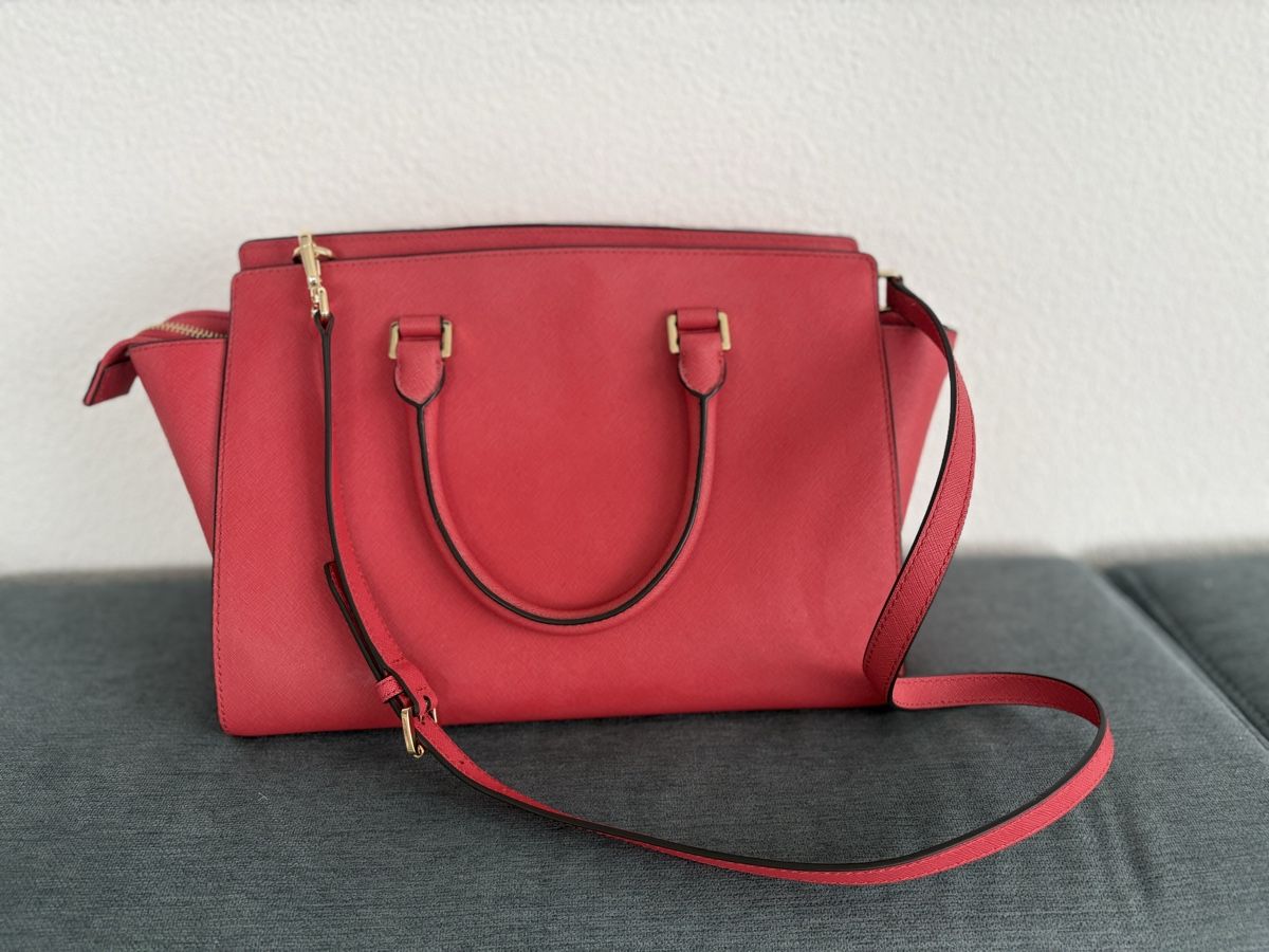 Michael Kors Borse da donna: Michael Kors Tasche koralle – Usato da Erlinsbach venduto da biherzog 1