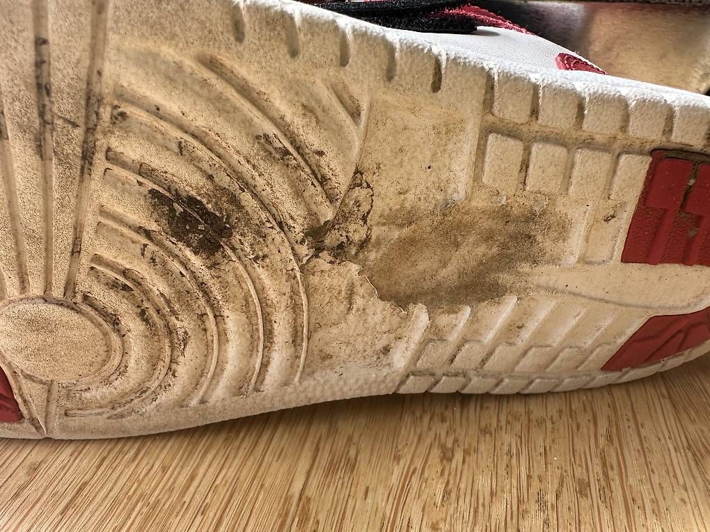 Scarpe per ragazzi: Jordan Turnschuhe Gr 35 – Usato da Bannwil venduto da celine24 3