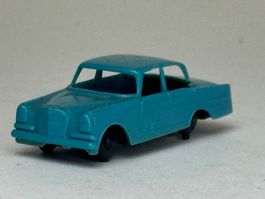 GB- Lima Mercedes blau
