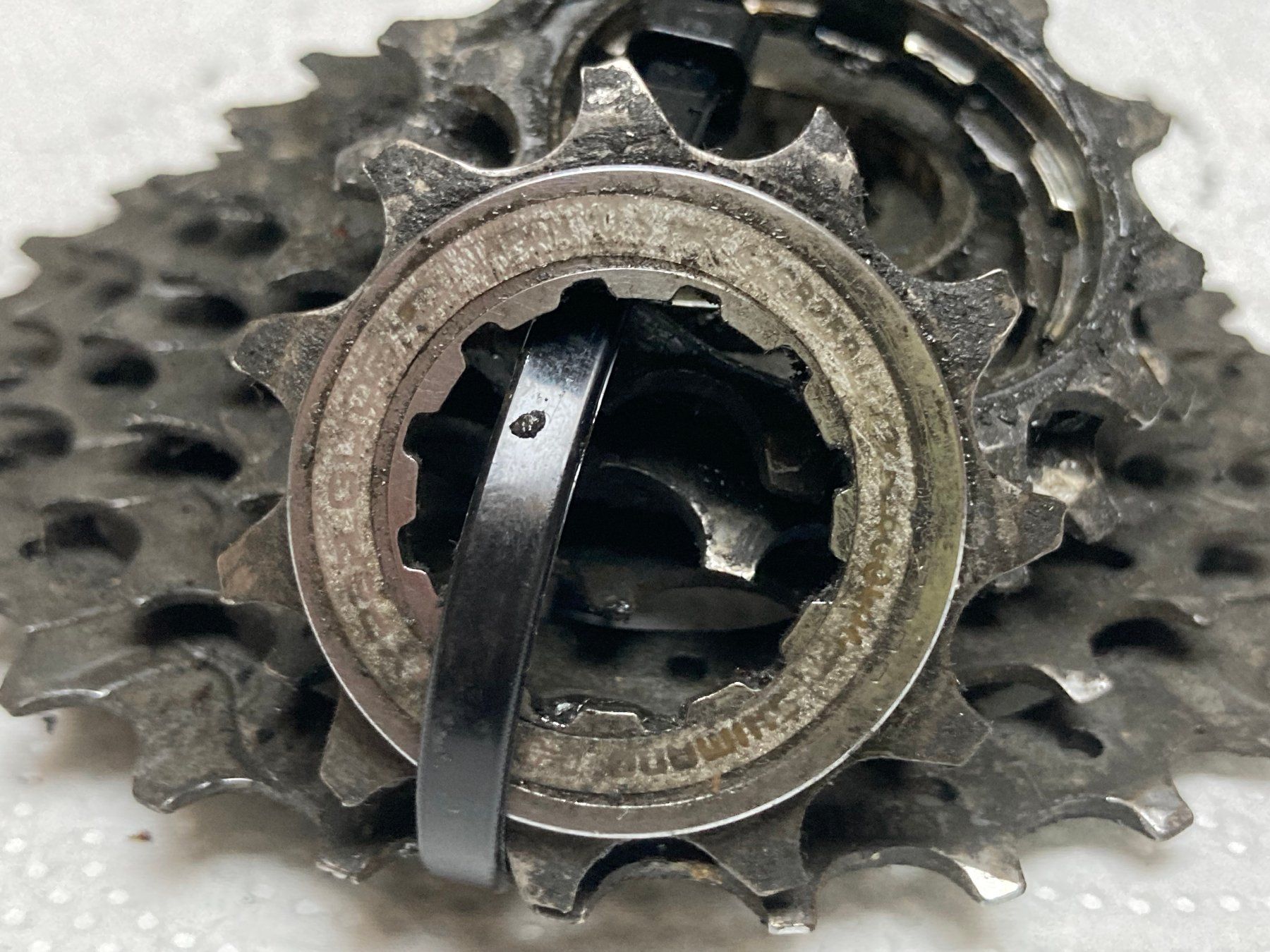 Shimano Ersatzteile: Cassette Shimano HyperGlide / 8 vitesses / 11 - 28T / 265 g. – Gebraucht aus Froideville von EL.YACHT.Okaz 1