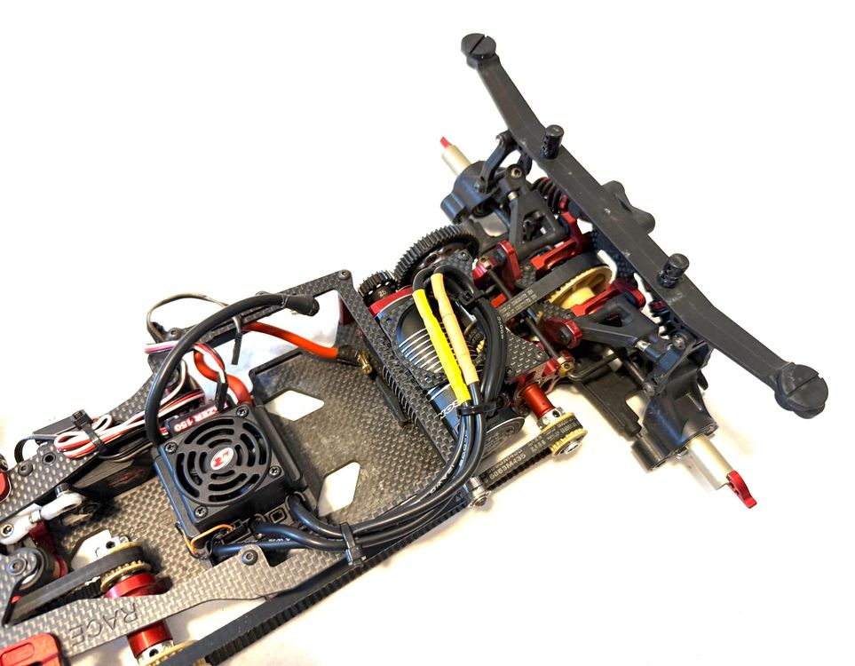 RC Kits de montage: CAPRICORN LAB 803 EP Race Evo 1/8 ON-ROAD – D'occasion à Yverdon-les-Bains par Fijo-rc 2