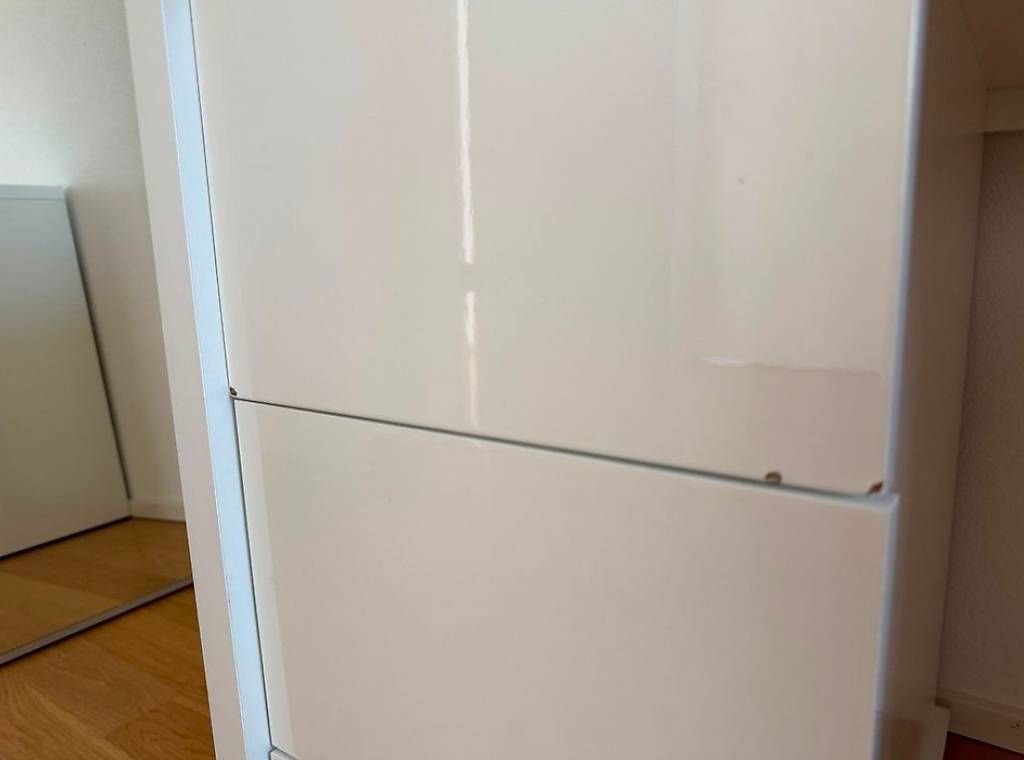 Bureaux: Schreibtisch mit 3 Schubladen – D'occasion à Schüpfheim par oldyrk 2