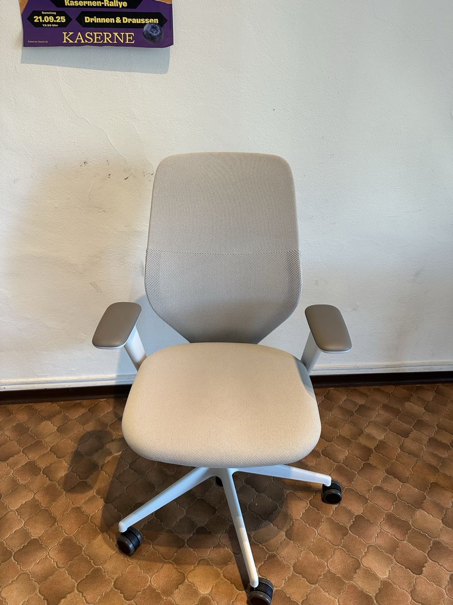 Sedie a rotelle: Vitra ACX Mesh – Usato da Basel venduto da jak_2bn9 2