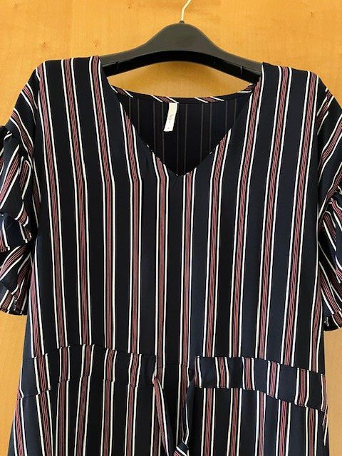 Pepe Jeans Kleider: Très belle robe Pepe Jeans - taille M – Gebraucht aus Les Ponts-de-Martel von Jolisa 2