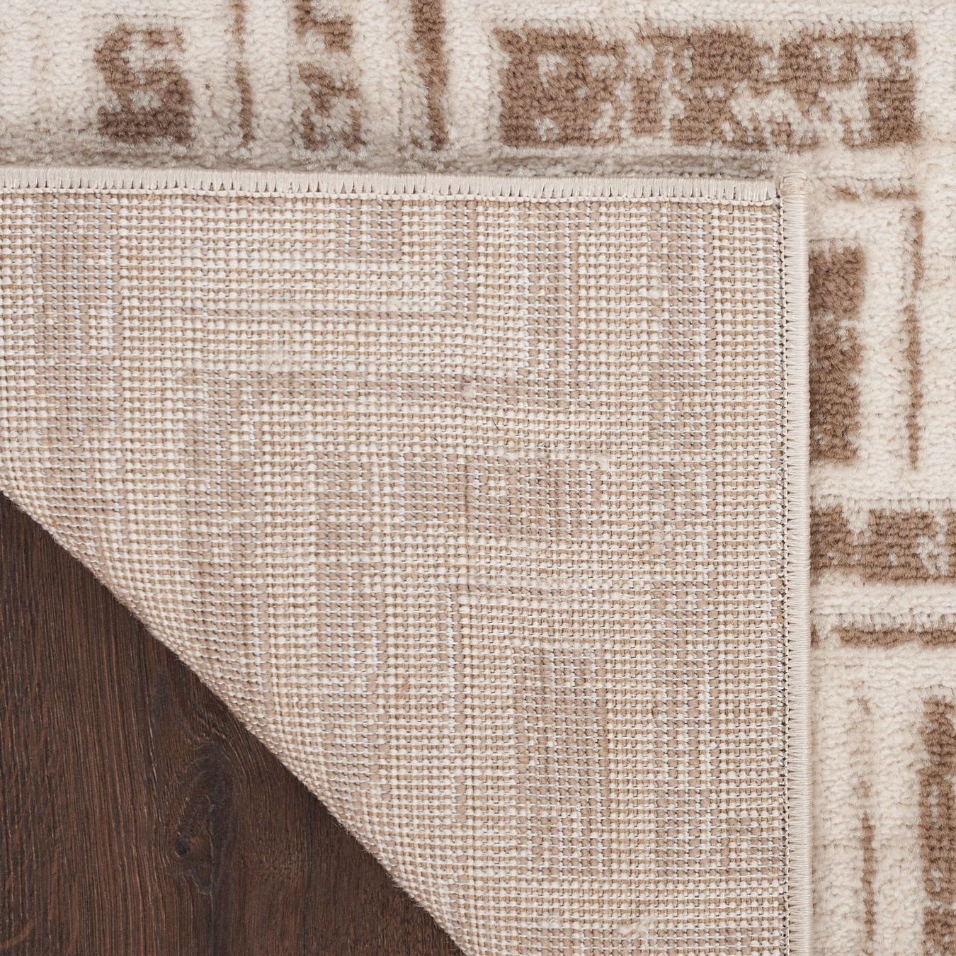 Teppiche: TEPPICH – Neu (gemäss Beschreibung) aus Zürich von NE-0 4