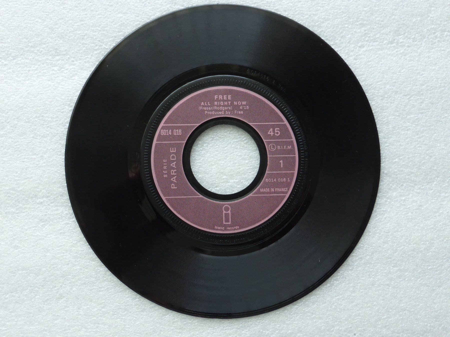Schallplatten: Vinyl Single   FREE – Gebraucht aus Küssnacht am Rigi von Mondkinder 1