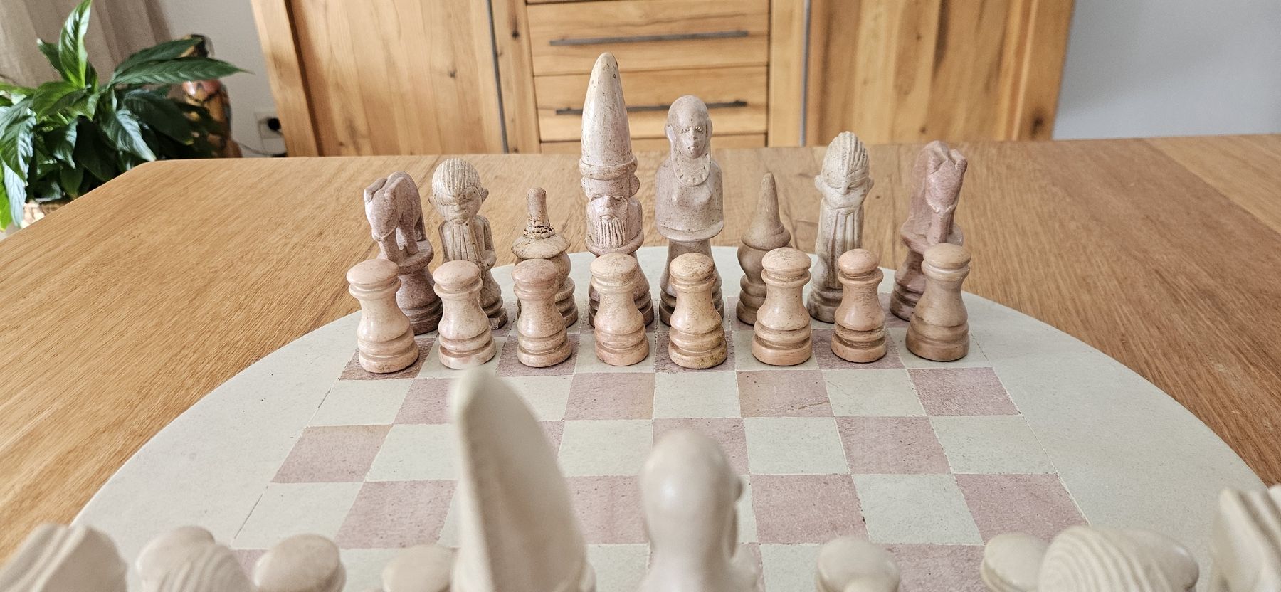 Giochi: Schachspiel antik Stein – Usato da Bergdietikon venduto da Giacomoboromo 5