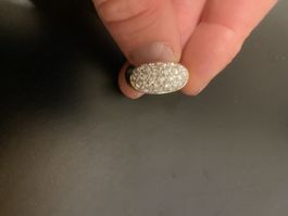 Goldring 750 Gelbgold mit Brillanten besetzt sehr schön