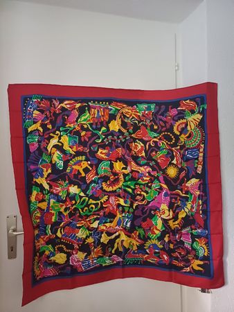 Farbiges Seidenfoulard, made in Switzerland, 105x110cm