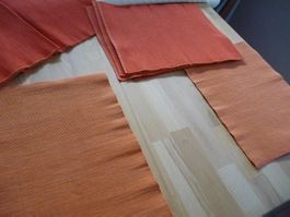 8 Tischset und 1 Tischläufer neu