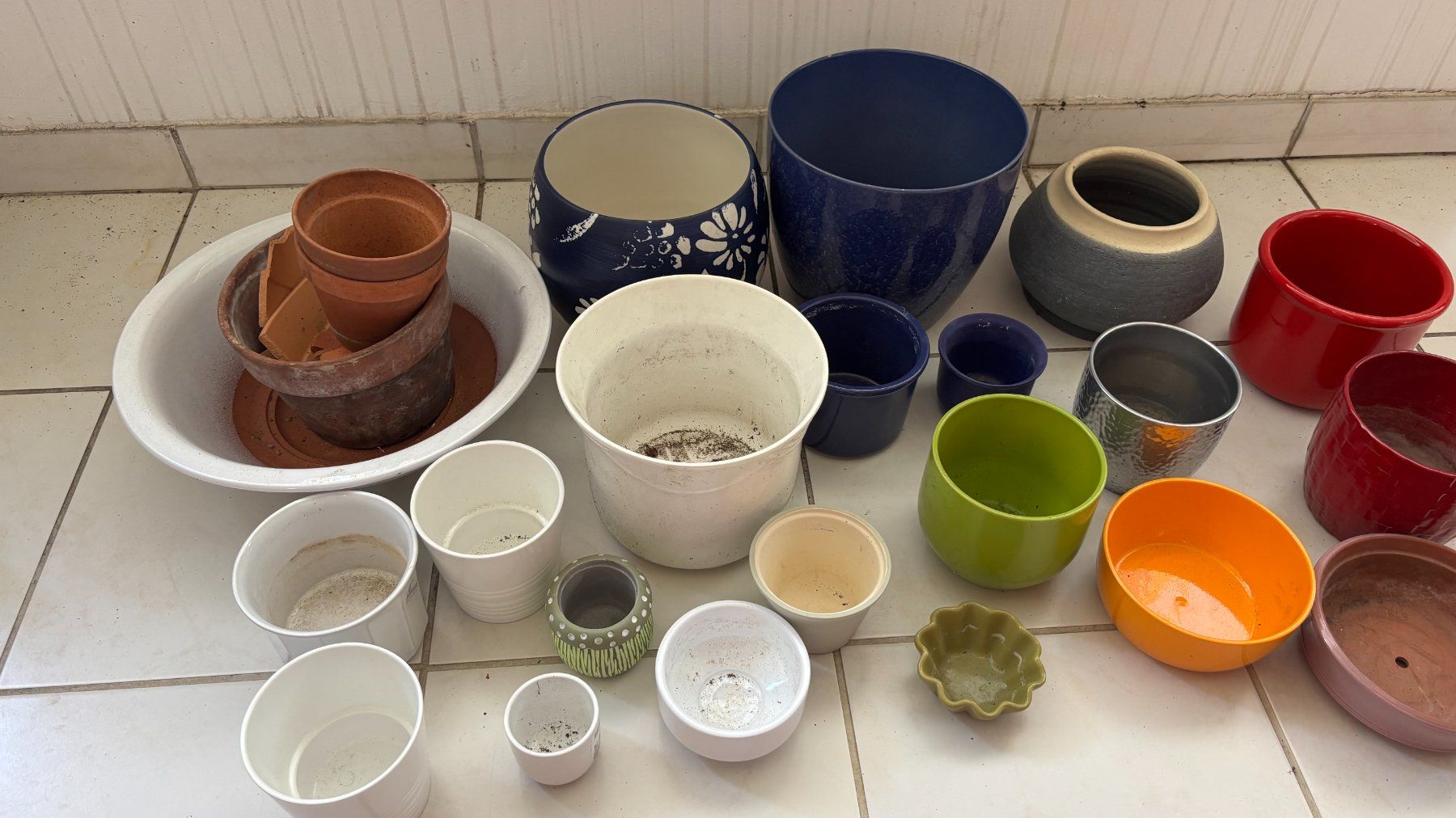 Blumentöpfe: Blumentöpfe - Übertopf - Diverse Grössen und Farben – Gebraucht aus Rheinfelden von sabine0101 1